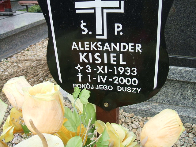 Aleksander Kisiel 1933 Lewin Brzeski - Grobonet - Wyszukiwarka osób pochowanych