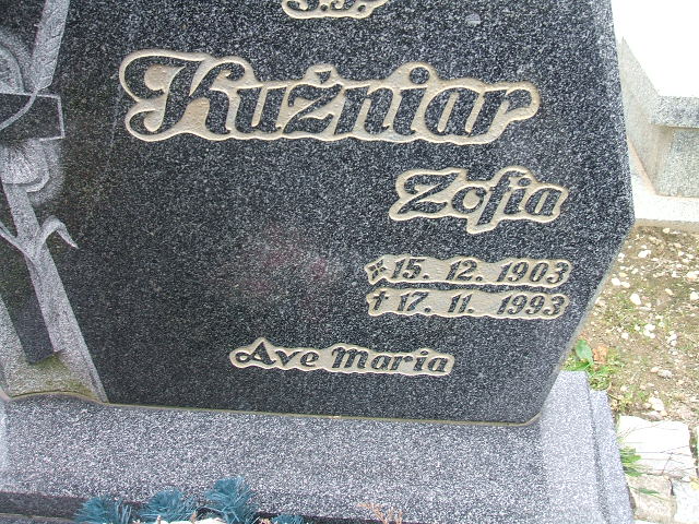 Zofia Kuźniar 1903 Lewin Brzeski - Grobonet - Wyszukiwarka osób pochowanych